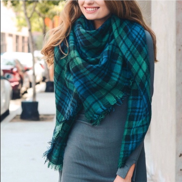 AMANDA✨ classic plaid blanket scarf green navy - Picture 2 of 8